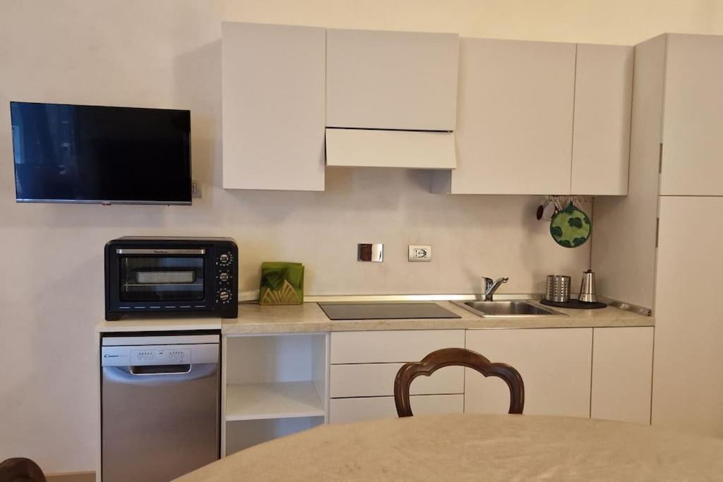 Elegante In Centro. Apartamento *